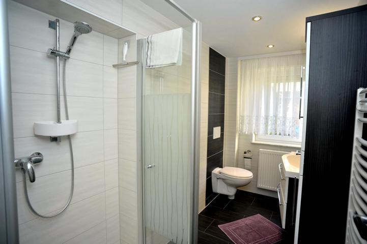 Ferienwohnung Nachtigall Burg - Die Dusche